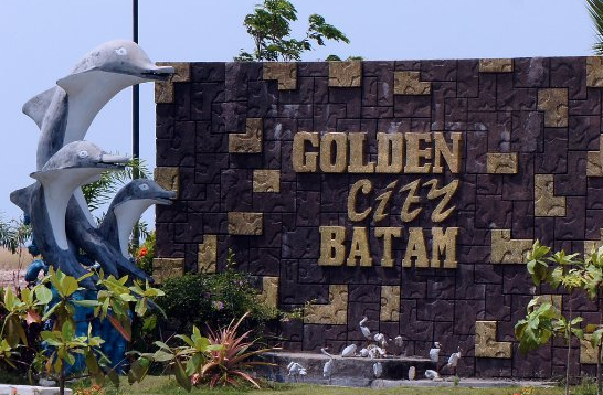 RAMADHAN BATAM TARAWIH + SHOPPING RAYA FROM PASIR GUDANG (2D1N)